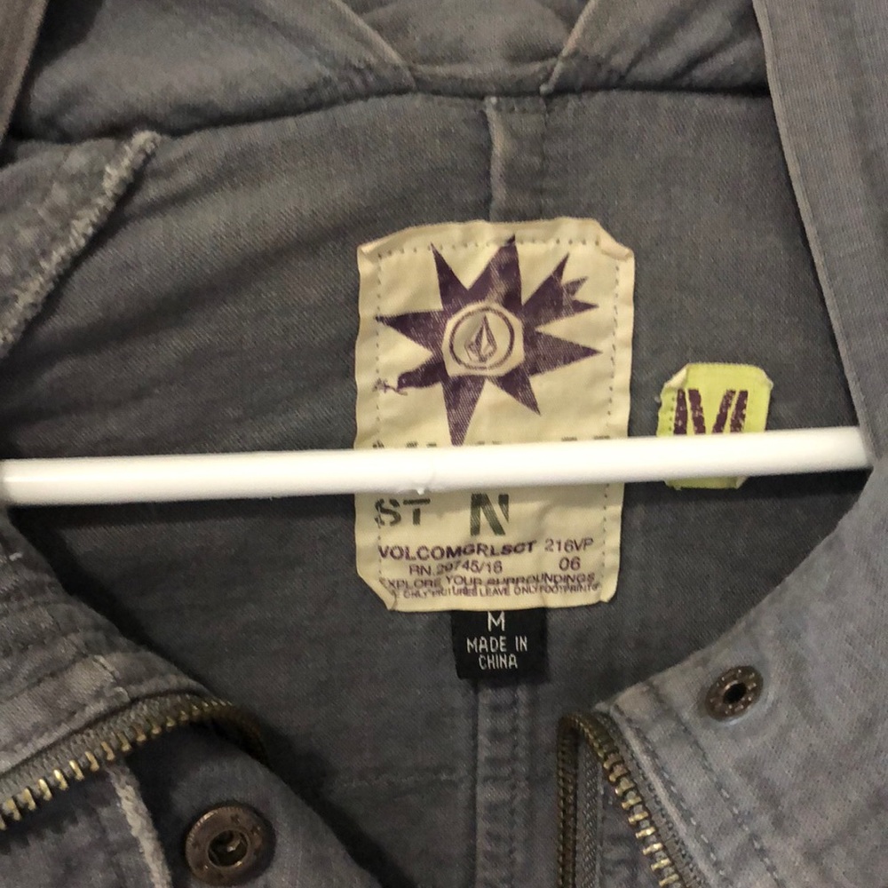 Volcom jacket - Picture 2 of 3